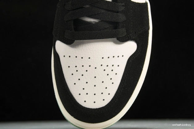 1 Jordan CQ9828-131 Low Green Air Island 0720